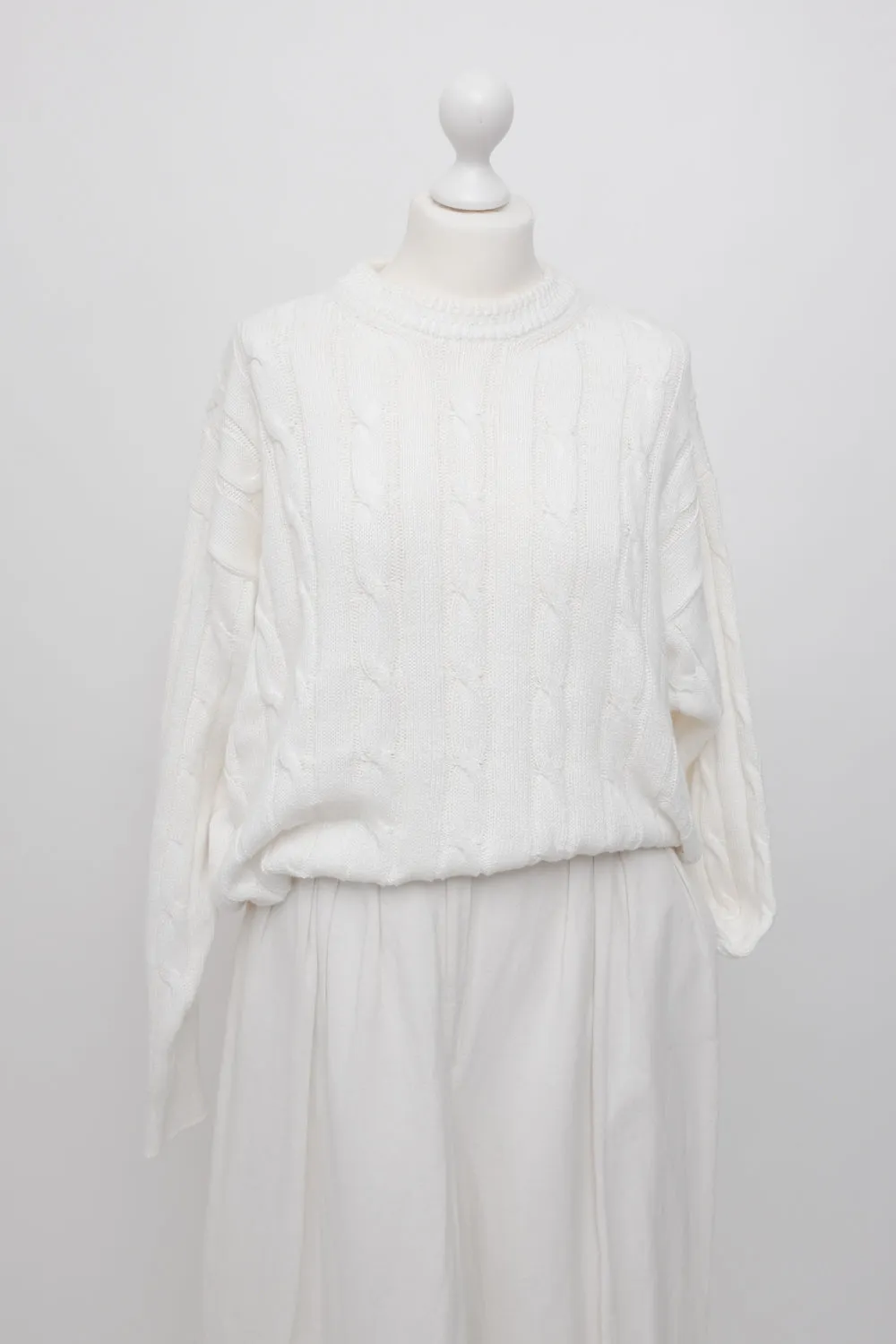 0052_COTTON CHUNKY CABLE KNIT SWEATER