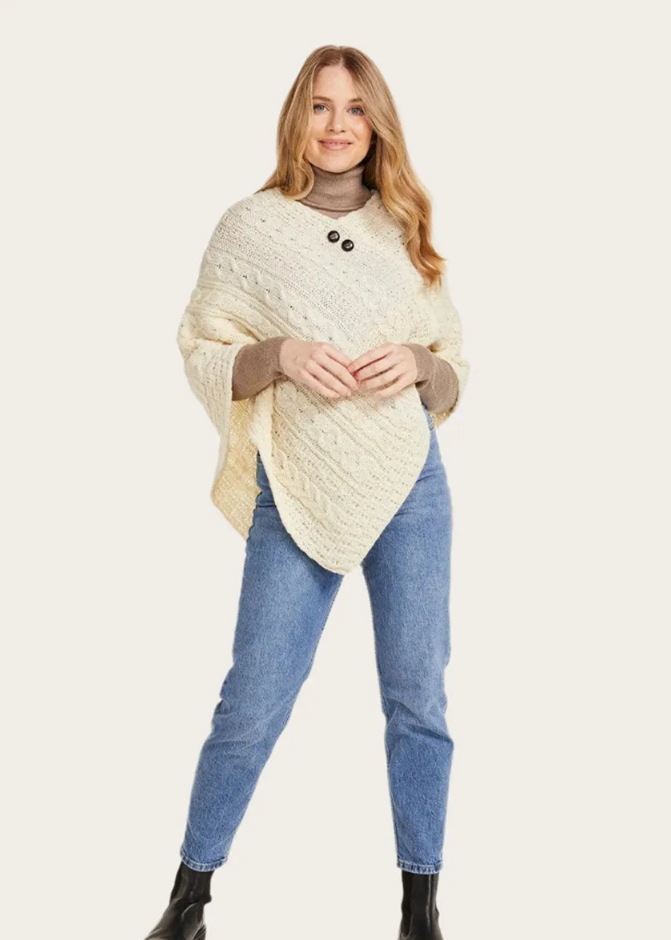 Aran Cable Knit Wool Poncho | Natural