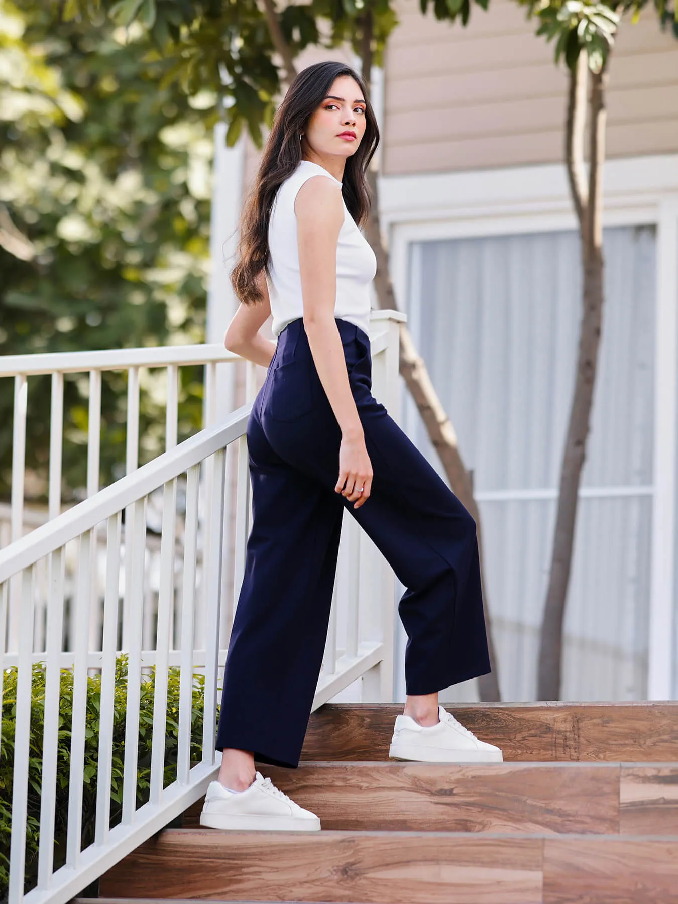 LivIn Wide Leg Pants - Navy