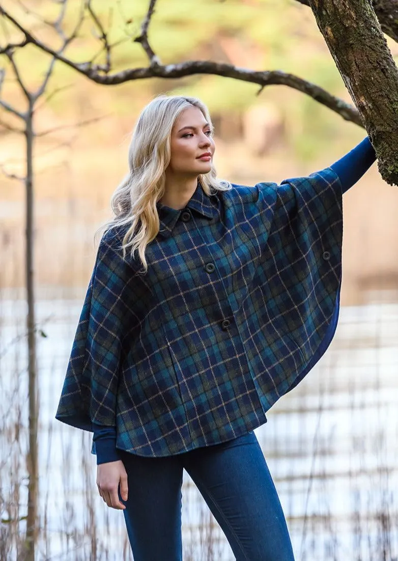 Mucros Country Cape | Navy Green Check