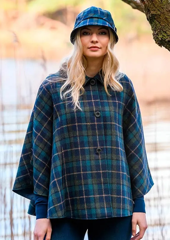 Mucros Country Cape | Navy Green Check