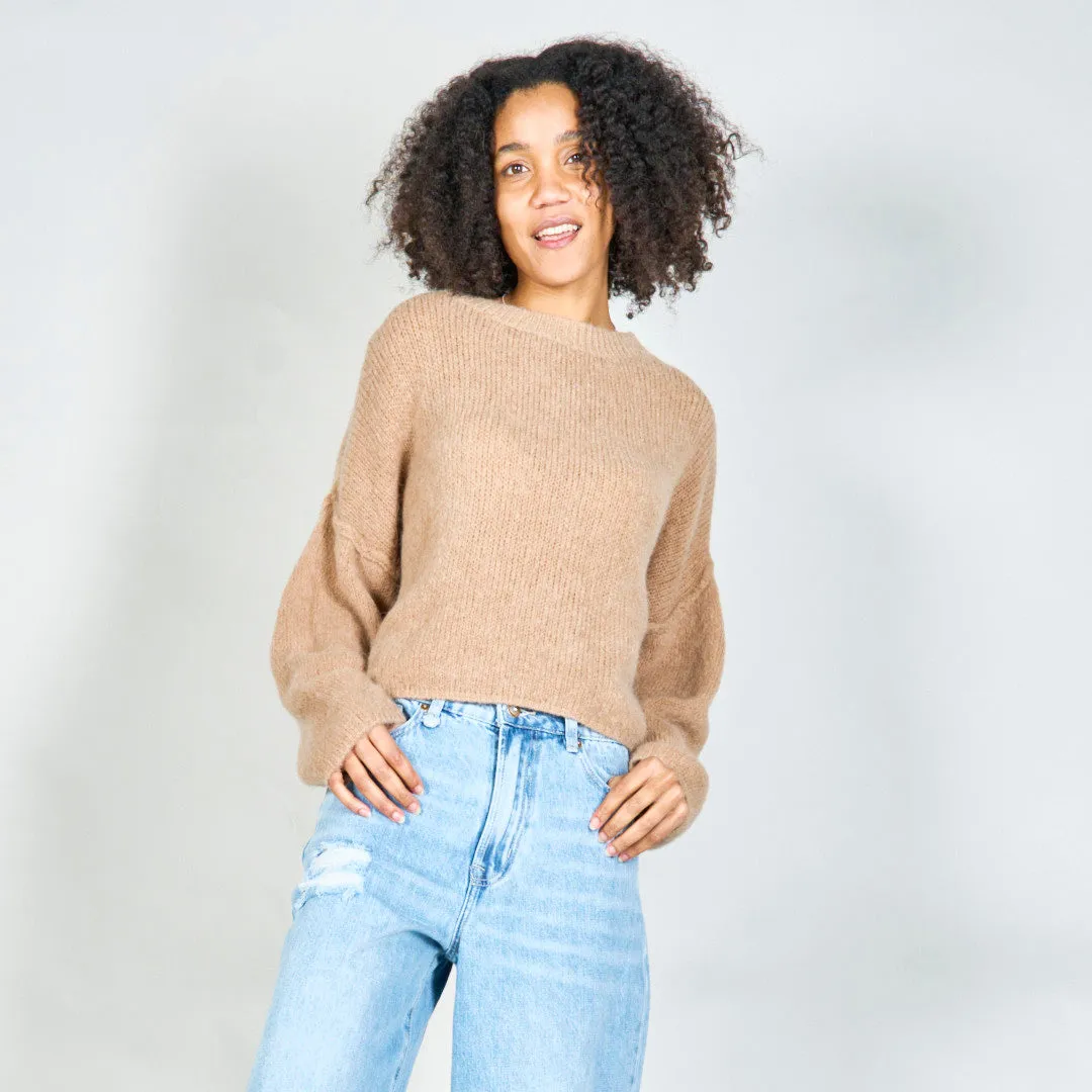 Oversized knit sweater with crew neckline wholesale