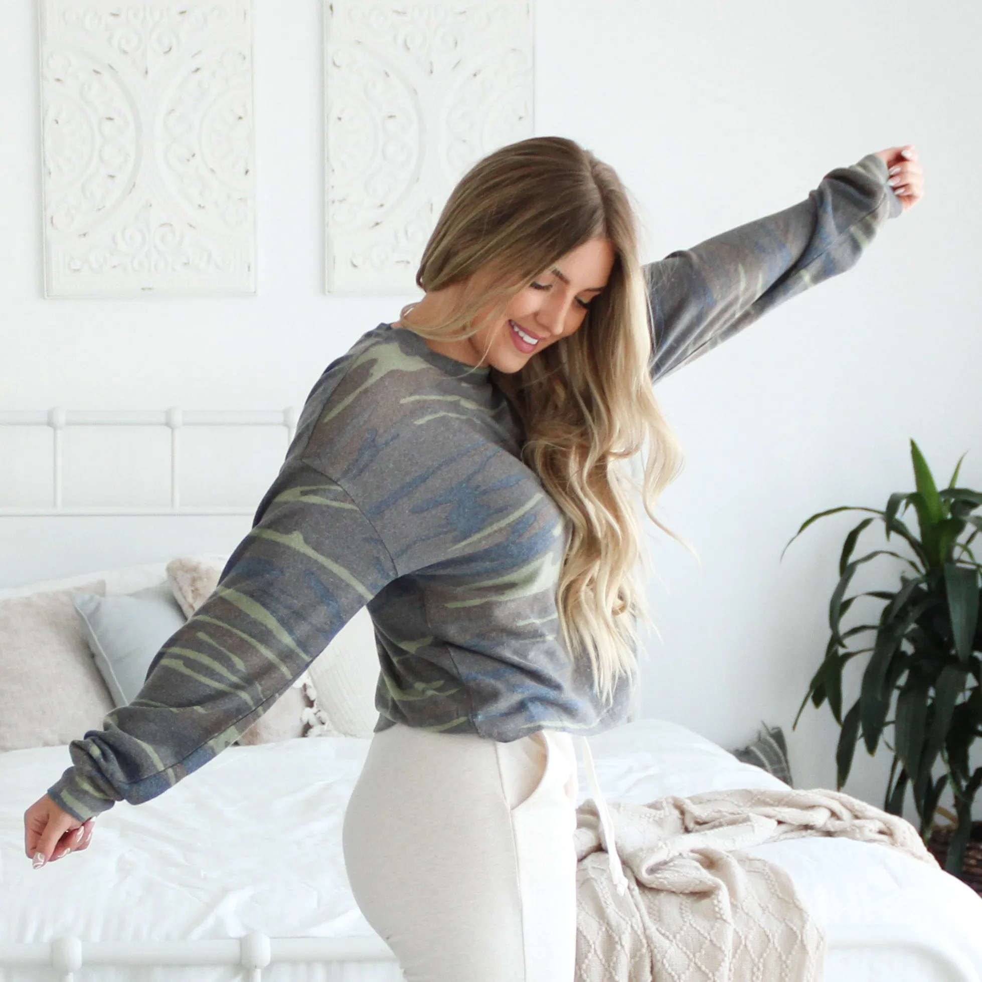 Soft Lounge Pullover Tops