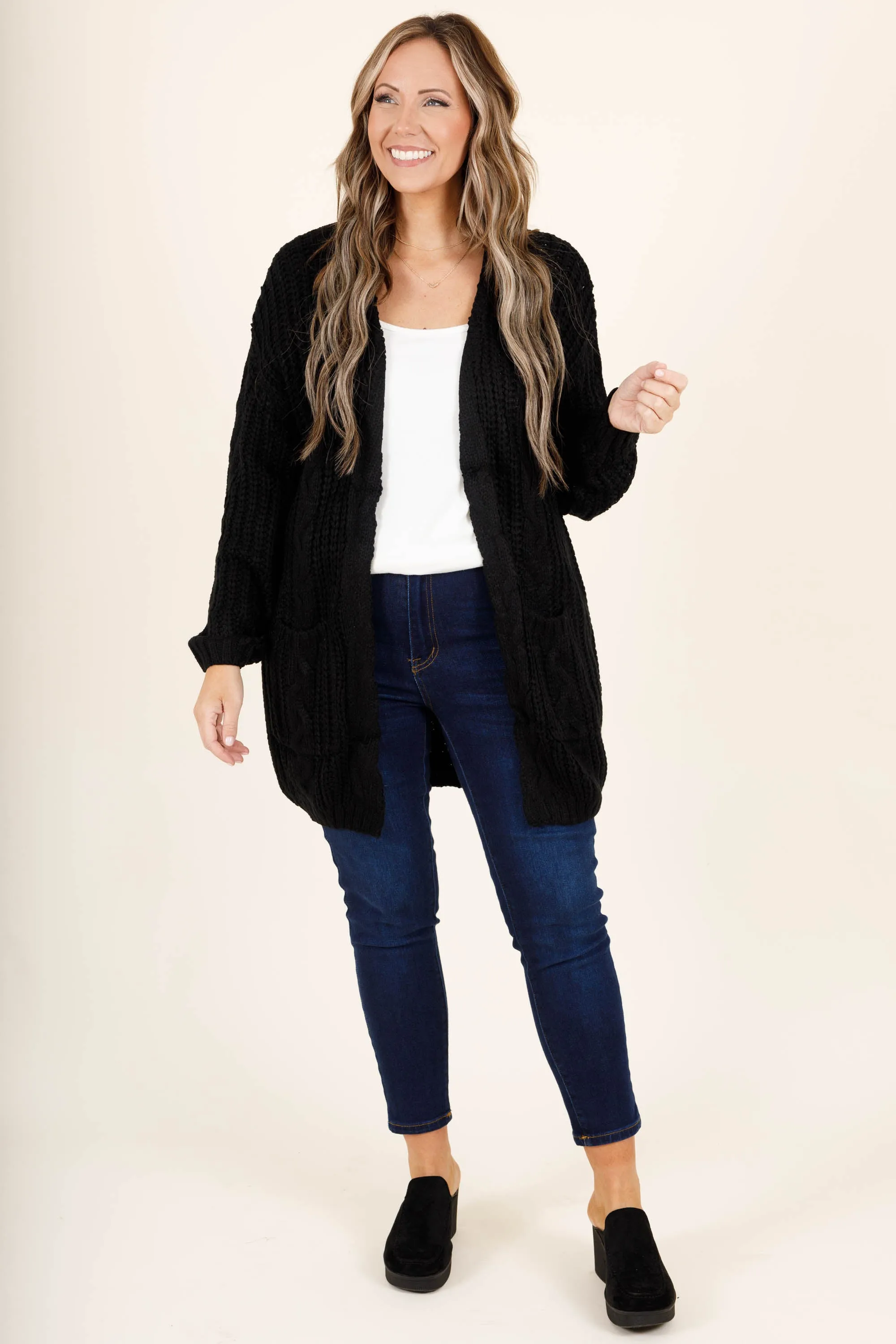 Wonderful Winters Cardigan, Black